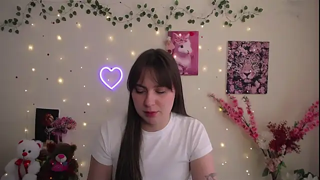 Amanda Bright  online show from 06-09-26, 10:05