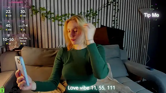 Anna Chelsea online show from 02-16-26, 12:51