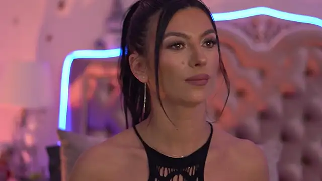 KinkyAmelie online show from 01-17-26, 06:00