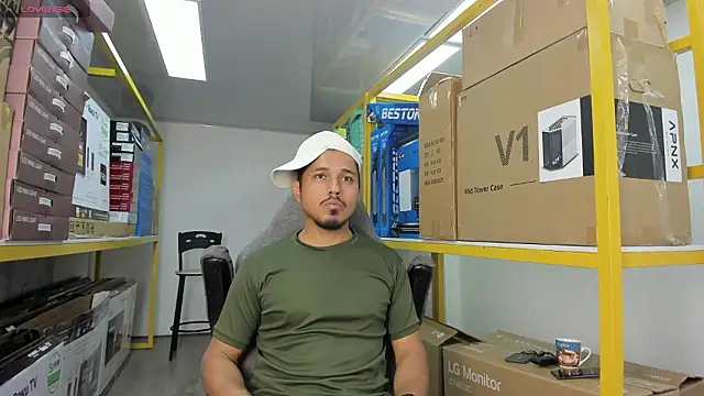 ColombiaStrip online show from 02-09-26, 02:54