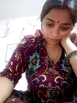 Snapshot of Trisha_71 chatting on 05-10-26, 05:40 Trisha 71 online show from 05-10-26, 05:40