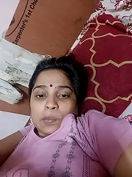 Snapshot of Trisha_71 chatting on 05-12-26, 05:21 Trisha 71 online show from 05-12-26, 05:21