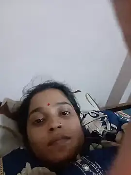 Snapshot of Trisha_71 chatting on 06-29-26, 03:45 Trisha 71 online show from 06-29-26, 03:45
