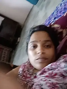 Snapshot of Trisha_71 chatting on 07-12-26, 05:48 Trisha 71 online show from 07-12-26, 05:48