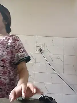 Snapshot of Trisha_71 chatting on 07-28-26, 03:35 Trisha 71 online show from 07-28-26, 03:35