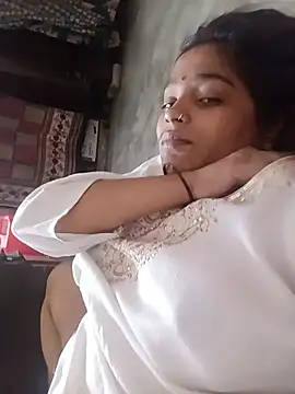 Snapshot of Trisha_71 chatting on 07-30-26, 11:15 Trisha 71 online show from 07-30-26, 11:15
