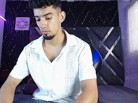 prince arthur77 online show from 08-06-26, 04:42