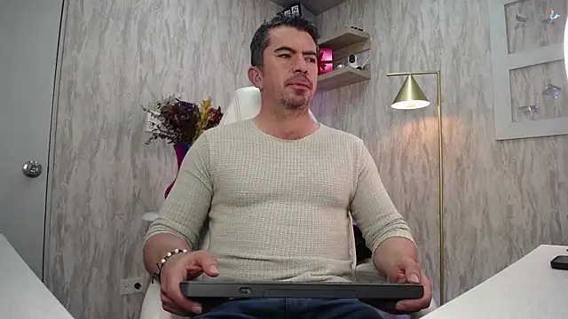 JuanKFit 45 online show from 02-25-26, 03:38