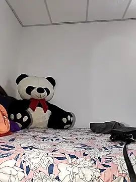 shanell saenz online show from 11-18-25, 12:05