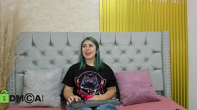 Skarlet 04 online show from 01-05-26, 06:11