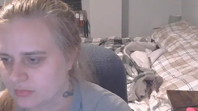 Snapshot of Sexyblonde12344 chatting on 11-02-25, 11:40 Sexyblonde12344 online show from 11-02-25, 11:40