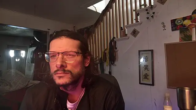 MasterDaddyCool online show from 11-19-25, 03:45