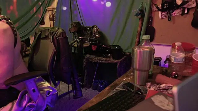 MasterDaddyCool online show from 02-16-26, 08:32