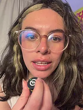 Snapshot of Katheerine chatting on 03-02-26, 07:15 Katheerine online show from 03-02-26, 07:15