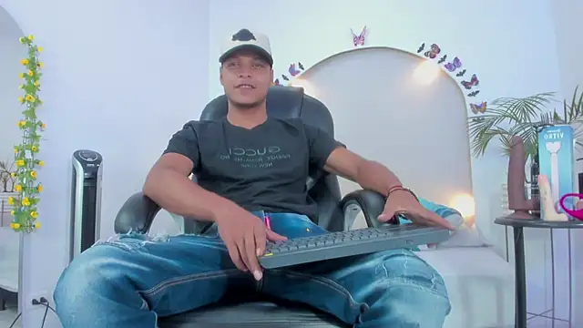 Ricky Owens1 online show from 11-06-25, 08:10