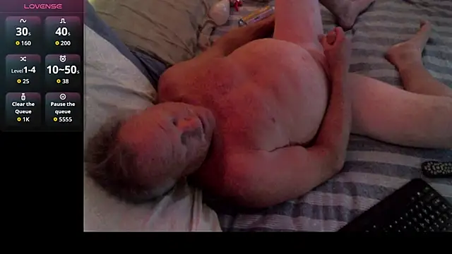 Pussyeat2please online show from 03-03-26, 12:22