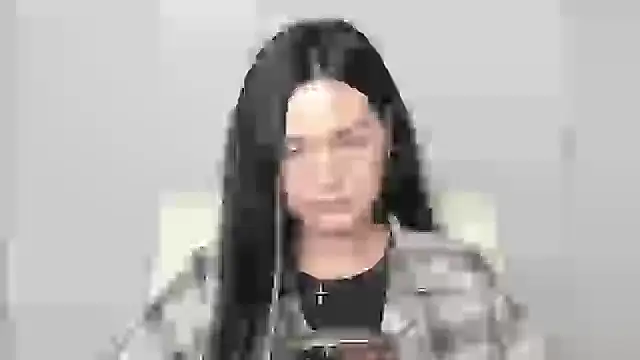 Snapshot of Lune_Moon chatting on 11-05-25, 06:35 Lune Moon online show from 11-05-25, 06:35