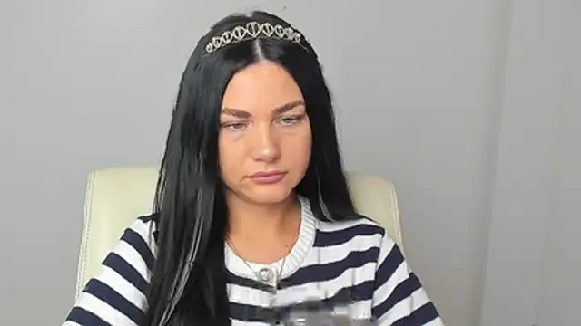 Lune Moon online show from 11-26-25, 06:36