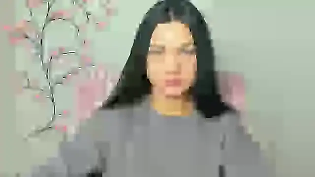 Snapshot of Lune_Moon chatting on 02-18-26, 06:20 Lune Moon online show from 02-18-26, 06:20