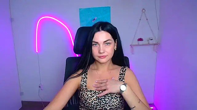 Snapshot of Lune_Moon chatting on 03-12-26, 12:33 Lune Moon online show from 03-12-26, 12:33