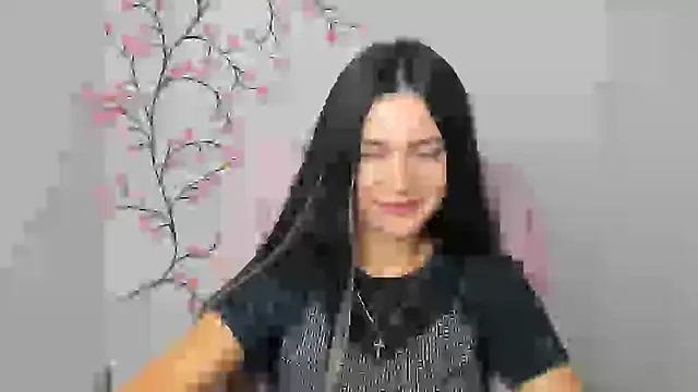 Snapshot of Lune_Moon chatting on 03-17-26, 06:39 Lune Moon online show from 03-17-26, 06:39