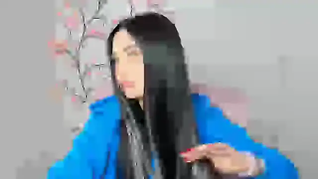 Snapshot of Lune_Moon chatting on 04-20-26, 05:32 Lune Moon online show from 04-20-26, 05:32