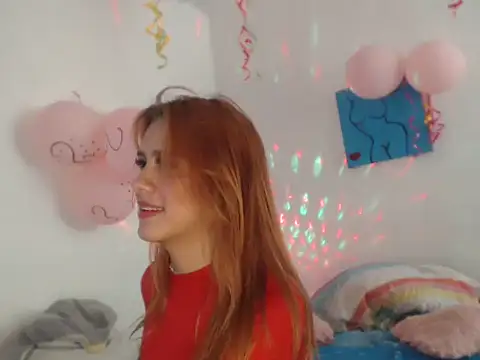 Snapshot of Victoria_new chatting on 11-12-25, 04:07 Victoria new online show from 11-12-25, 04:07