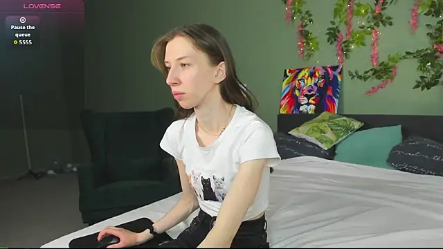 Lisbeth  Salander online show from 02-08-26, 02:26