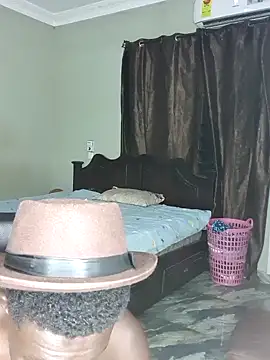 Lincolnfadaxx online show from 10-05-25, 12:31