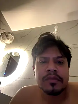 Rishab3193 online show from 09-11-25, 12:11