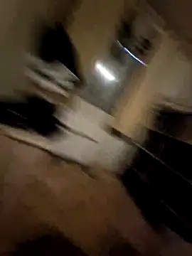 Snapshot of aries41s chatting on 02-05-26, 12:43 aries41s online show from 02-05-26, 12:43