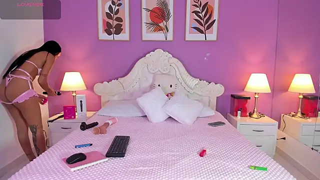 SamantaKane online show from 10-03-25, 03:36