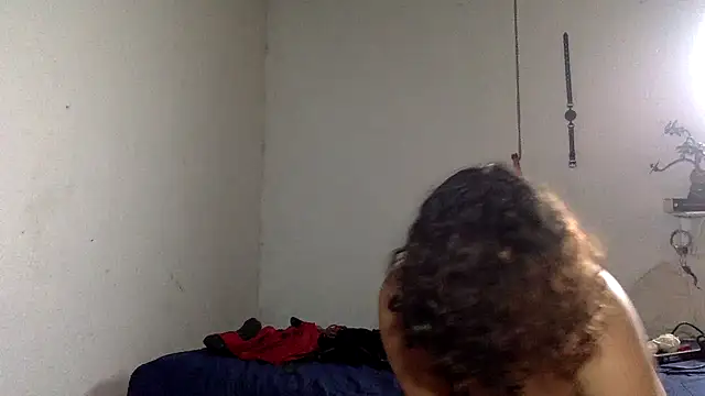 Snapshot of indomitaFox chatting on 01-11-26, 03:50 indomitaFox online show from 01-11-26, 03:50