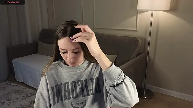 cutienaughtygirl online show from 10-15-25, 08:36