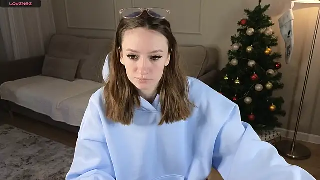 cutienaughtygirl online show from 01-14-26, 06:52