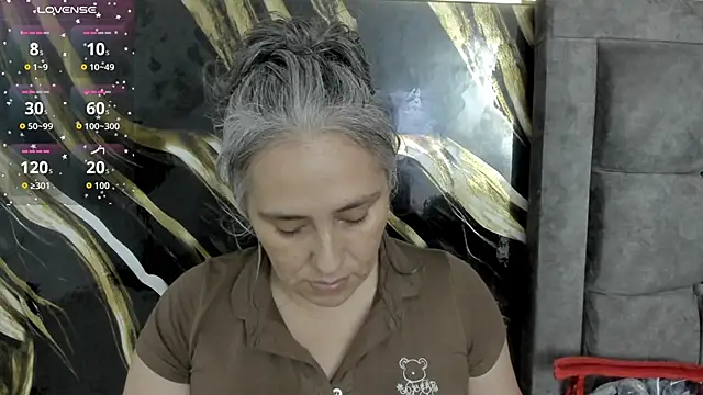 Snapshot of mature_gold chatting on 09-28-25, 12:32 mature gold online show from 09-28-25, 12:32