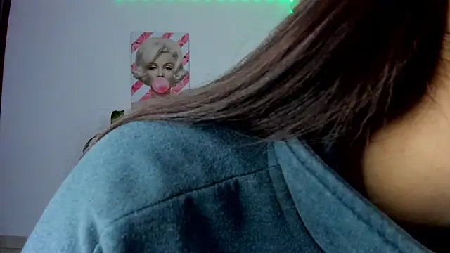 rouse red online show from 11-15-25, 01:40