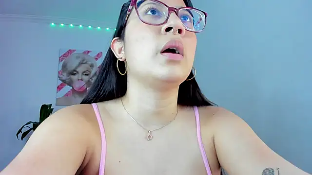 rouse red online show from 11-26-25, 06:20