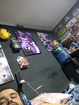 Snapshot of Alexmania9996 chatting on 11-12-25, 06:58 Alexmania9996 online show from 11-12-25, 06:58