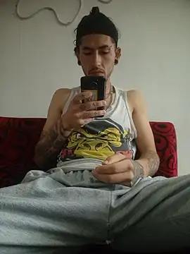 Tattoboy19cm online show from 01-13-26, 03:39