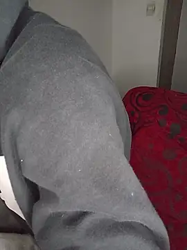 Snapshot of Tattoboy19cm chatting on 03-18-26, 05:10 Tattoboy19cm online show from 03-18-26, 05:10