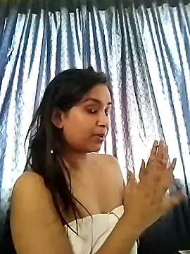 cute indianxo online show from 02-21-26, 10:49