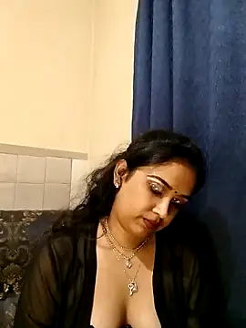 cute indianxo online show from 03-12-26, 07:53