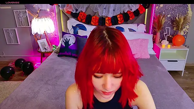 Ketrin Jones online show from 10-25-25, 05:04