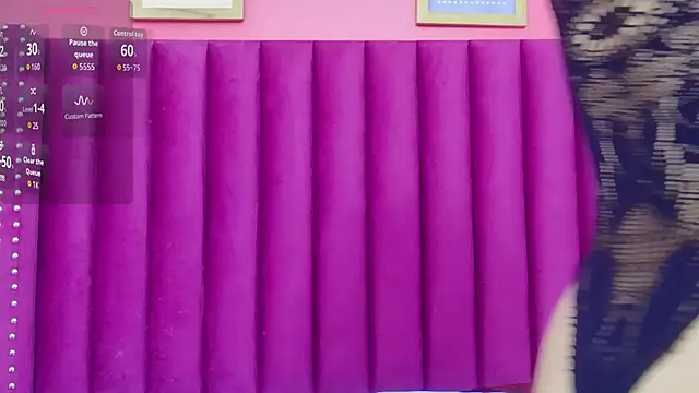 cutepetitee online show from 10-07-25, 08:06