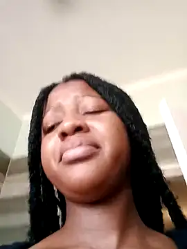 SinfullyForbiddeno7 online show from 09-20-25, 11:55