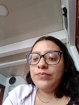 Snapshot of Vanesitacooper chatting on 10-11-25, 06:17 Vanesitacooper online show from 10-11-25, 06:17