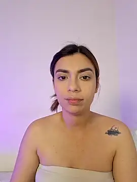 AmaiaSalvatore online show from 10-15-25, 09:15