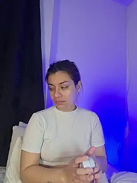 AmaiaSalvatore online show from 01-05-26, 10:46