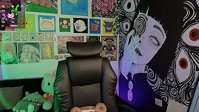 Yuhwan  online show from 11-14-25, 09:57